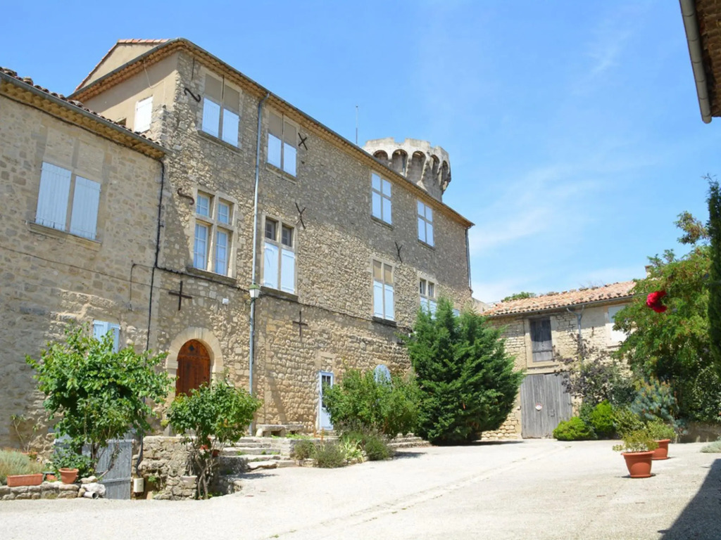 Provence Charm With Pool