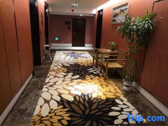 Yongtai Gemini Holiday Hotel