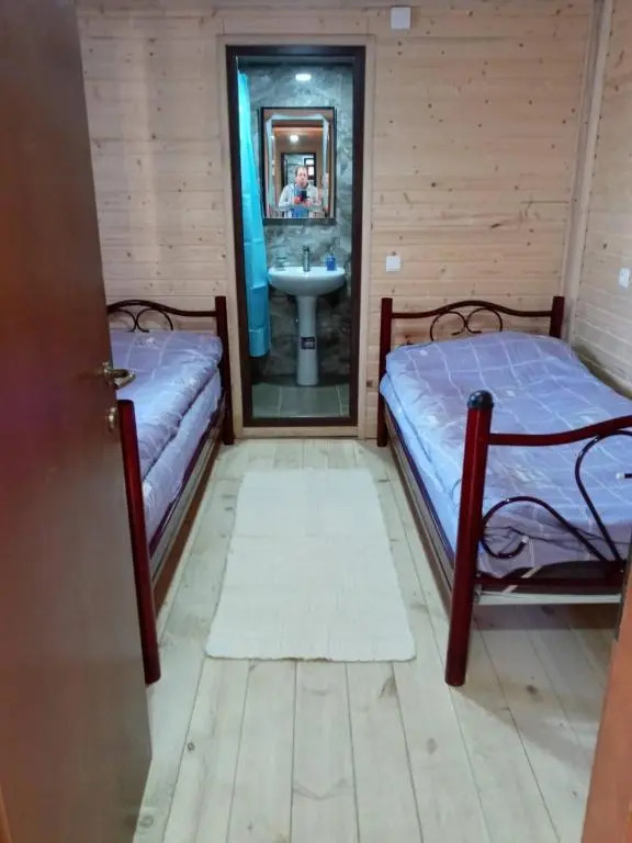 HOTEL AMIRAN