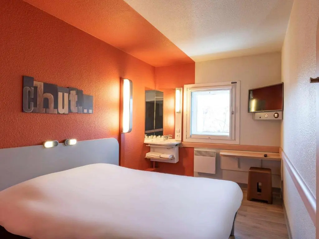 B&B HOTEL Viry-Châtillon 3 étoiles