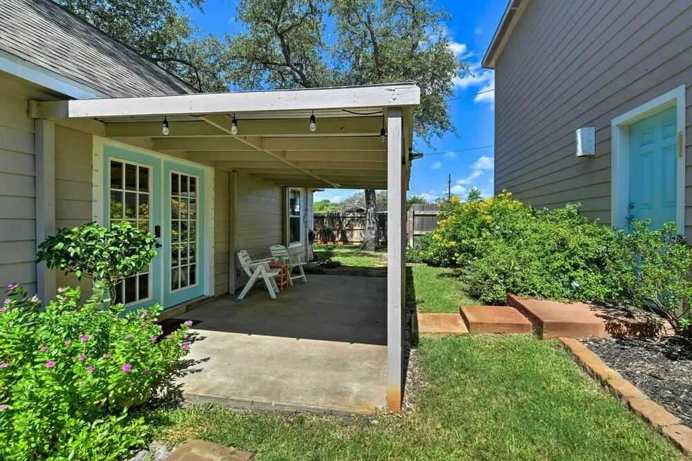 Outdoor Oasis & Grills: Ultimate Rockport Home!