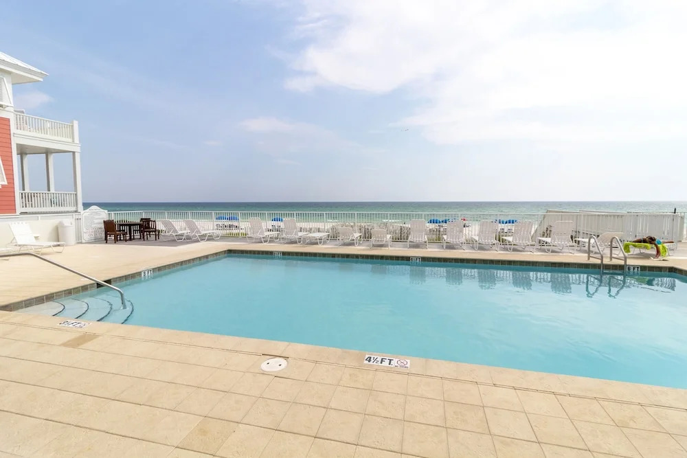 Completely Coastal 4 Bedroom Home by RedAwning