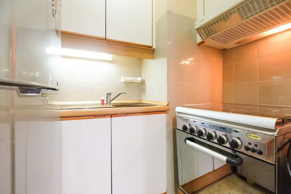 Classic Studio Park Royale Apartment Near Sudirman by Travelio