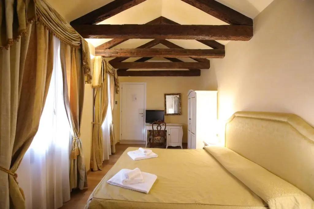 Alla Vigna - Room Only