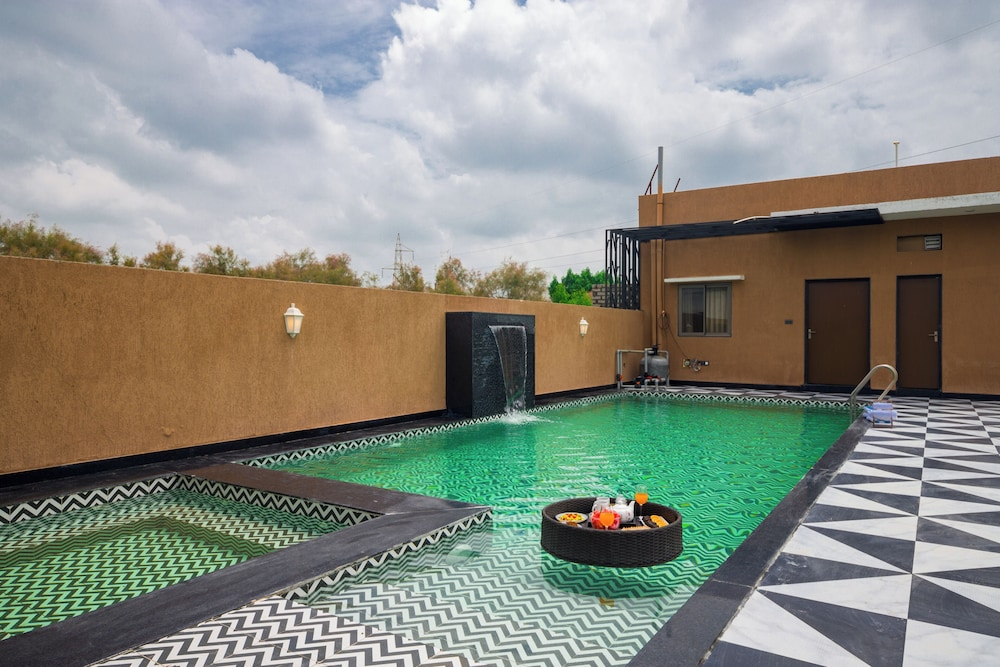 ELIVAAS The Bliss Hushwood 2 BHK Villa