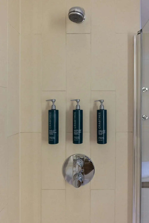 DoubleTree by Hilton London Heathrow Airport