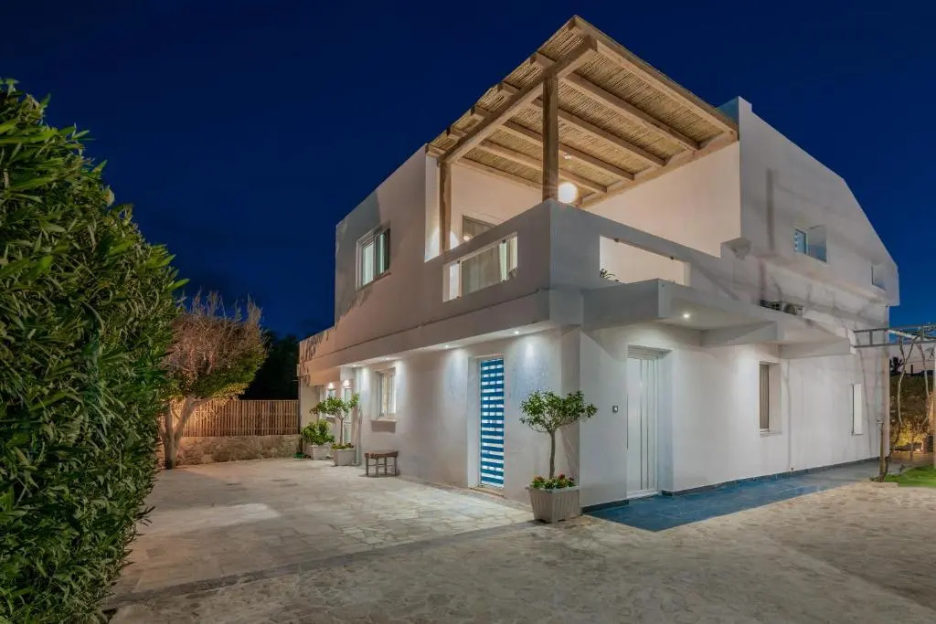 Sonel Luxury Villa, a Family Retreat, By ThinkVilla