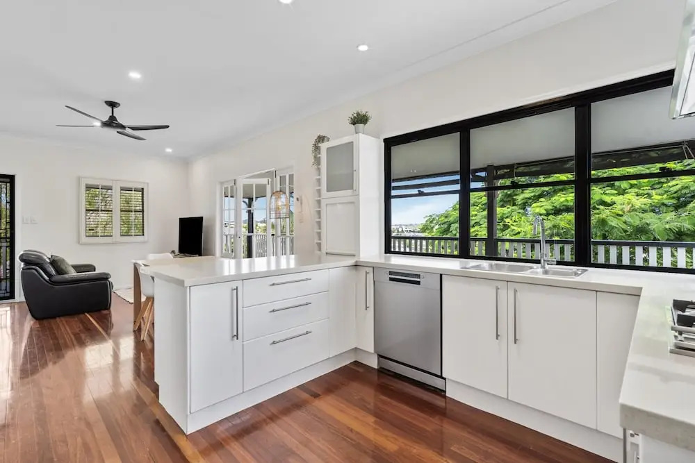 Relaxing Stay Near Brisbanes Cultural Heart