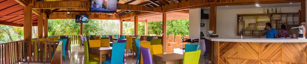 Senderos del Mar, Hotel con AC, Piscina, cerca de Tayrona