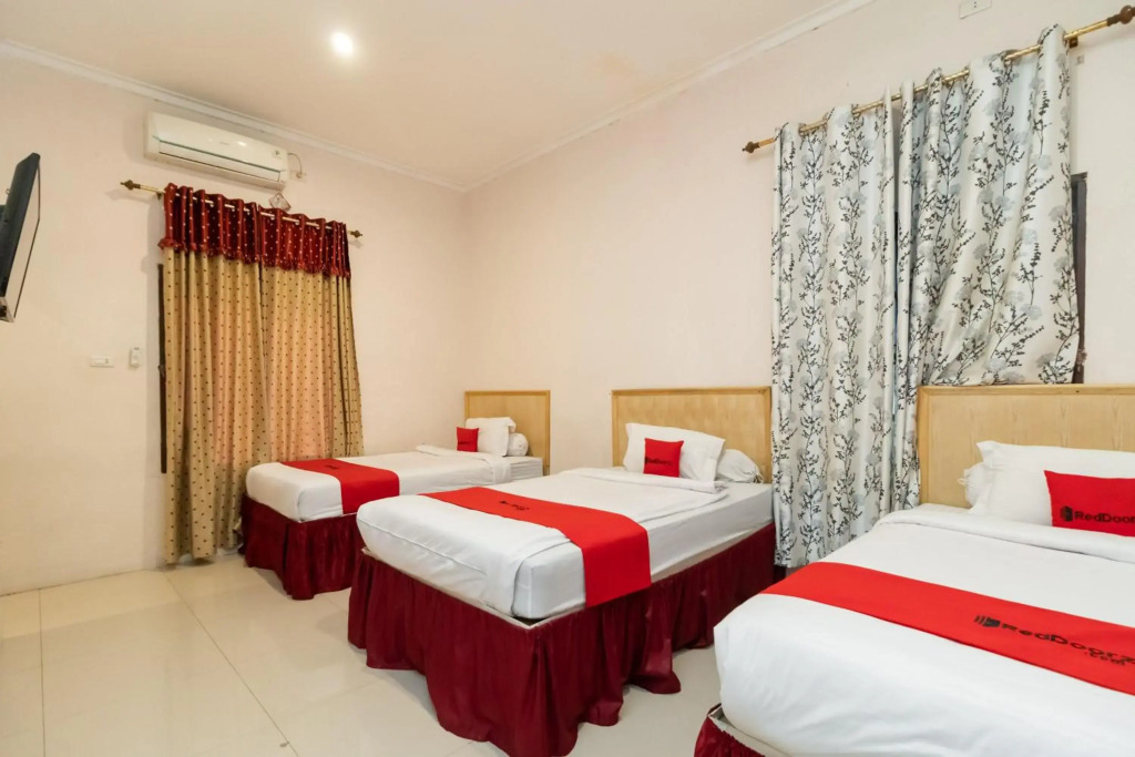 355 Fella Homestay
