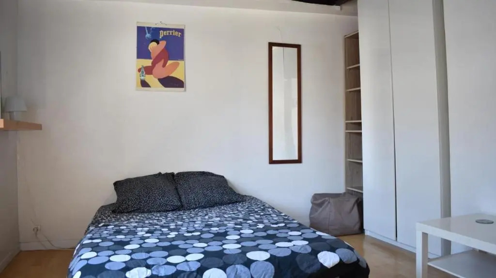 Cosy 25 Sqm Studio in Heart of Paris (Adults Only)