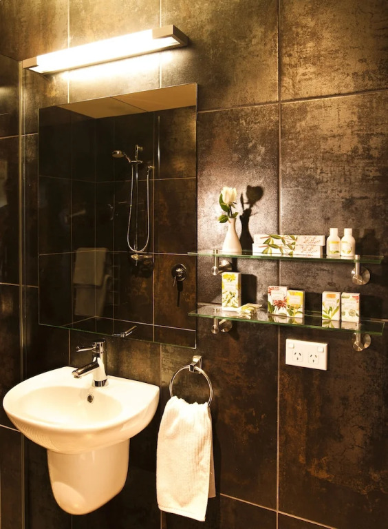 Waoku Lodge