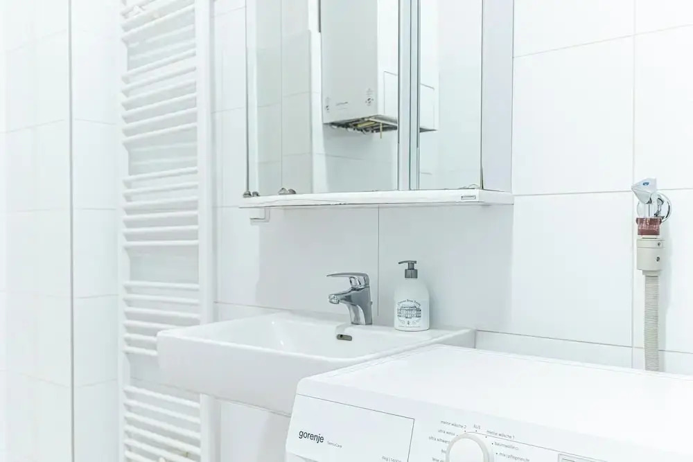 2BR Apt With King Beds Long Stay