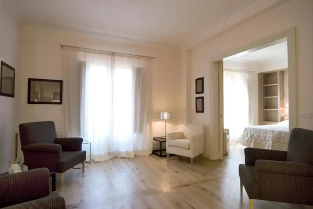 Palagio 5 in Chianti With Shared Pool