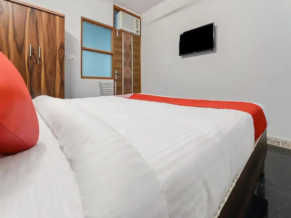 Delight Inn By OYO Rooms