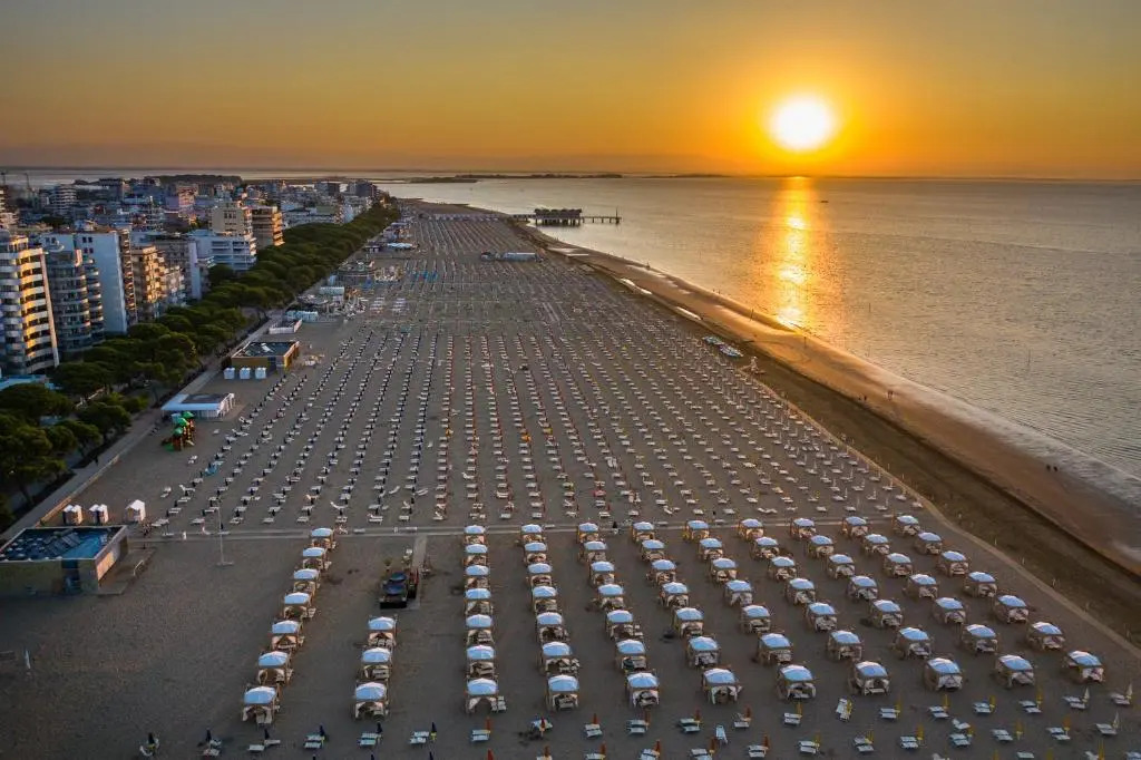 Summer Villas