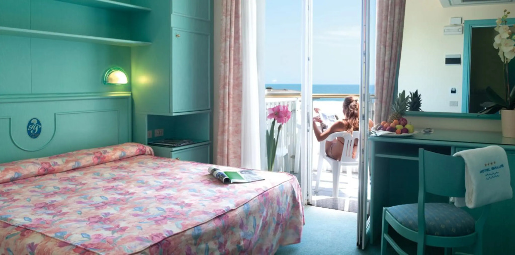 Salus Smart & Chic Hotel