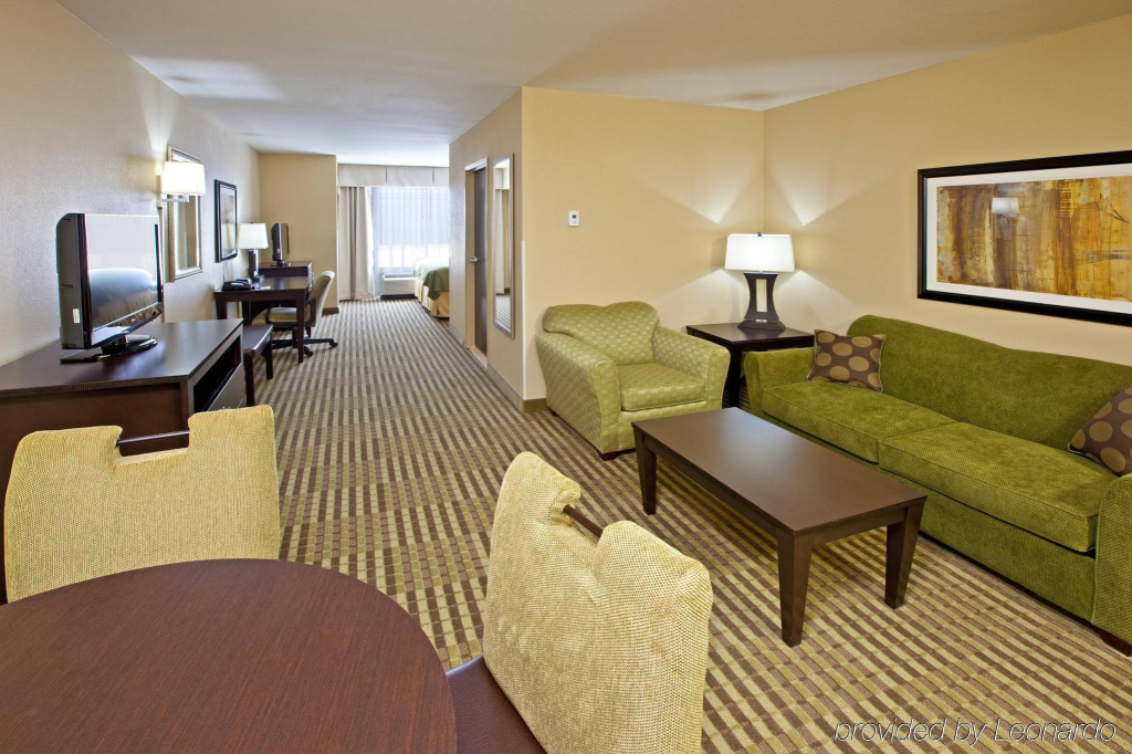 Holiday Inn Express Hotel & Suites Richwood - Cincinnati South by IHG