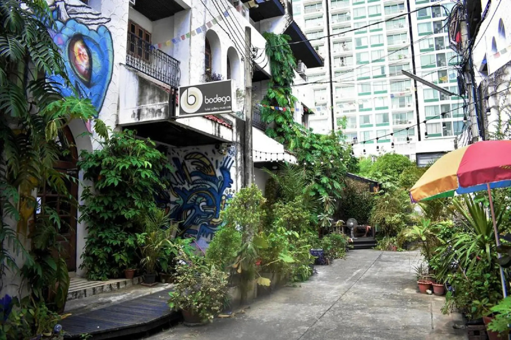 Bodega Bangkok Soi 23