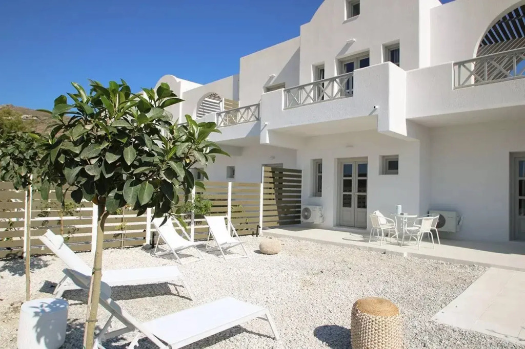 Airy Suites Santorini