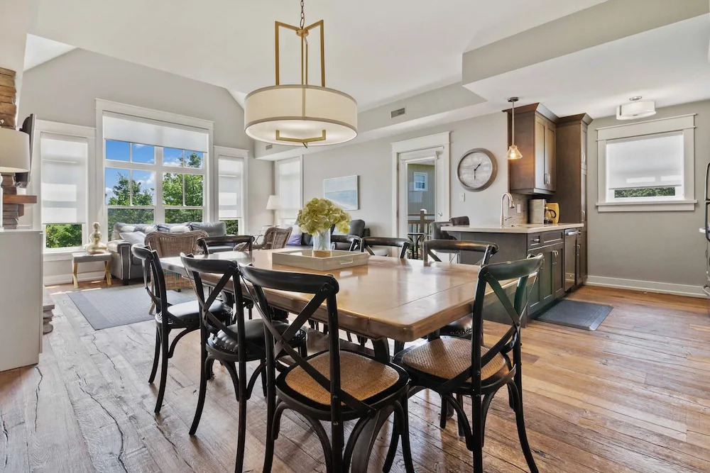Rivergrass by Property Valet