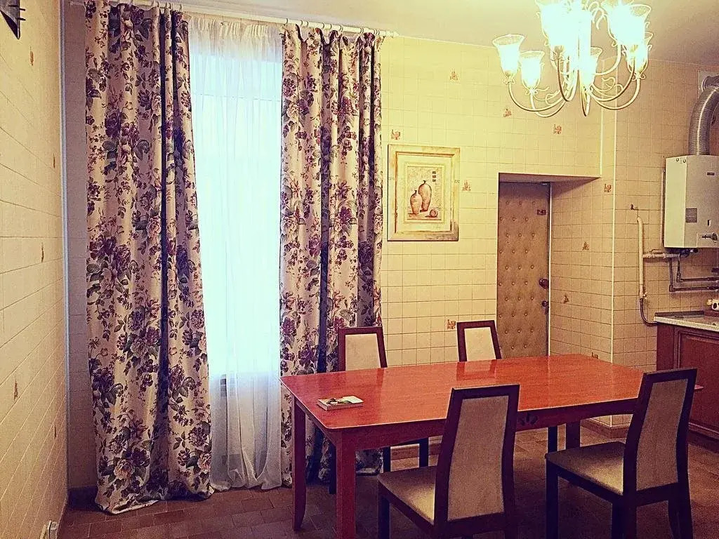 Son Hostel