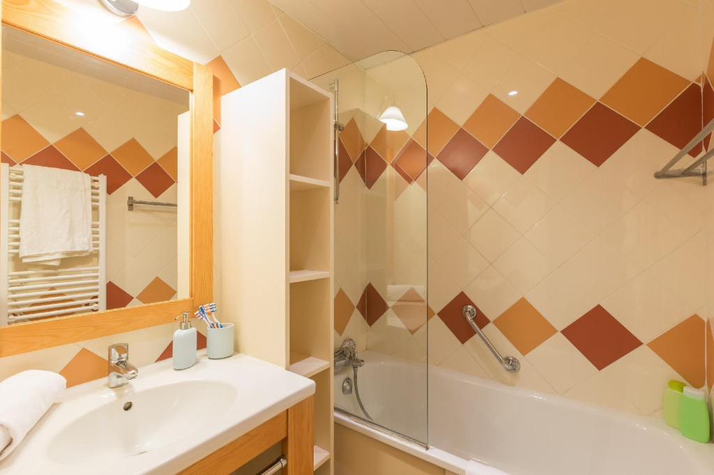 Rental Apartment Le Schuss - Val Thorens studio flat 4 persons - POP 13717