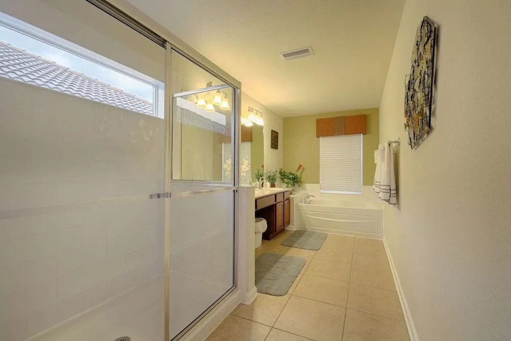 7669 Windsor Hills