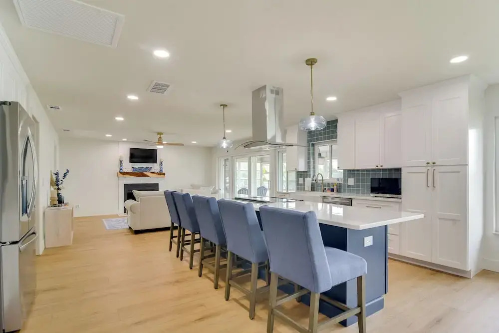 Sunsets, Tight Lines & Dock: Riverfront Ruskin Gem