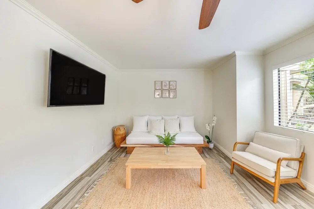 ~ 2 Mi to Beach: Princeville Condo w/ Private Deck