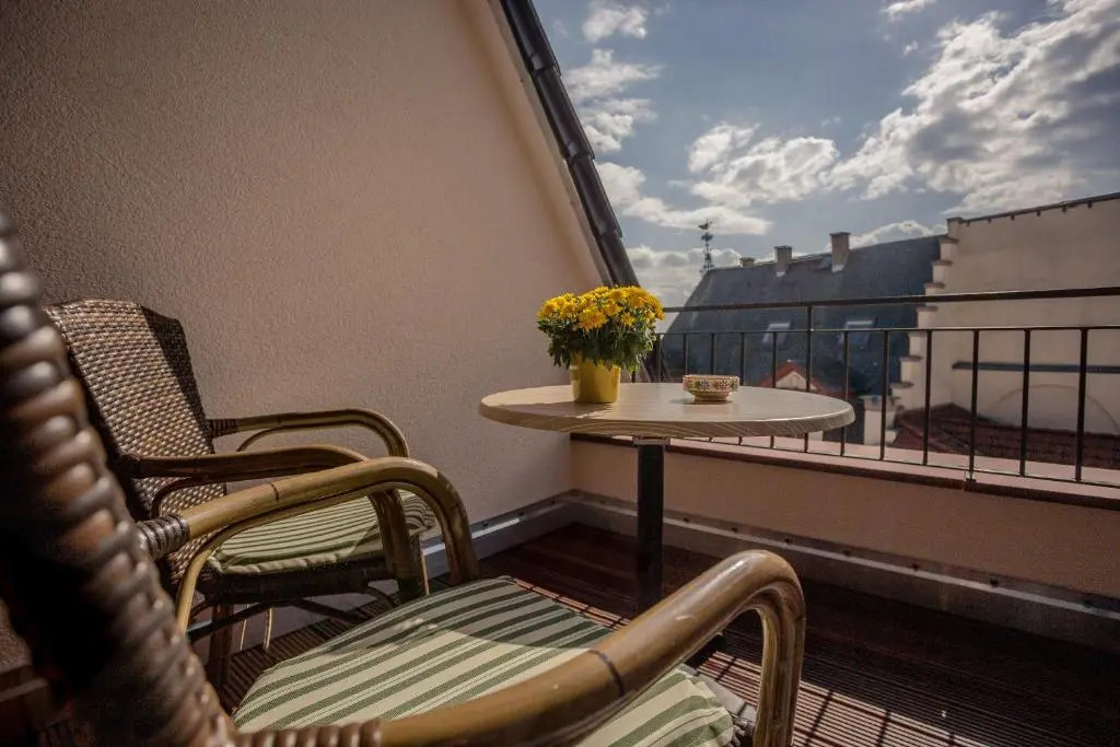 Talstation Kabine 20 / Innenstadt, 2 Schlafzimmer, Terrasse