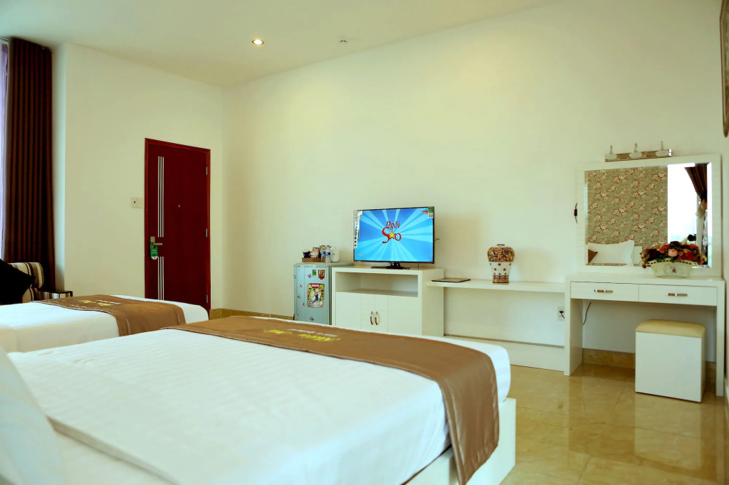 Thien Ha Hotel and Apartment