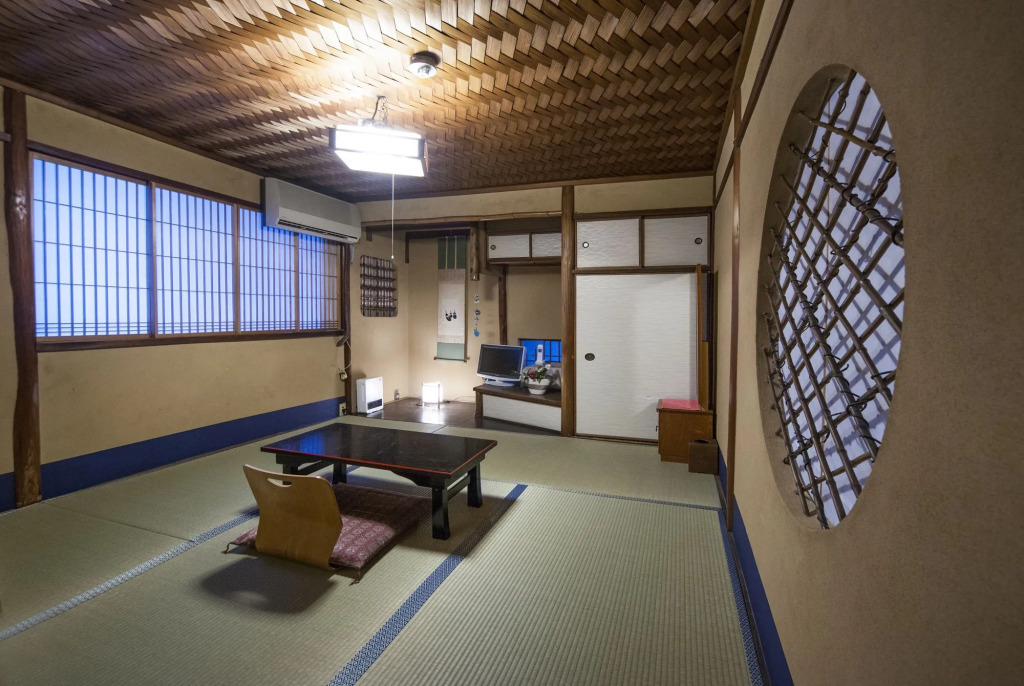 Toshiharu Ryokan