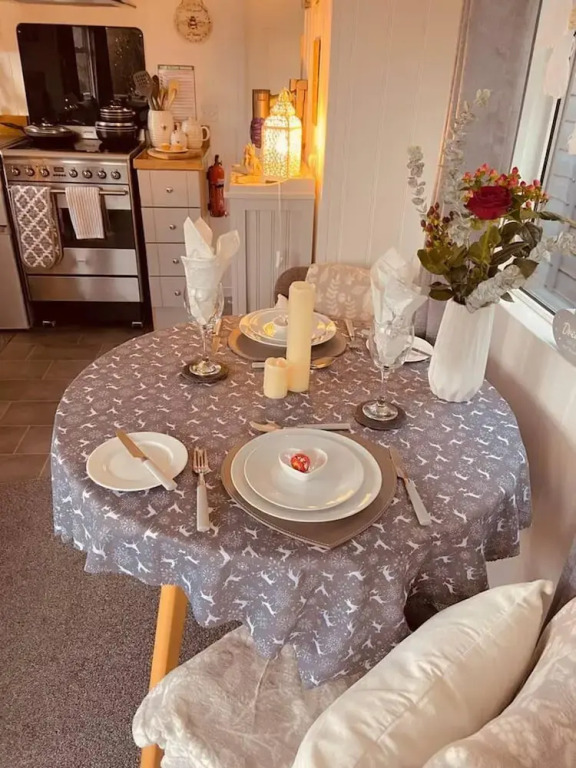 A Beautiful, Unique Lodge, Made for two