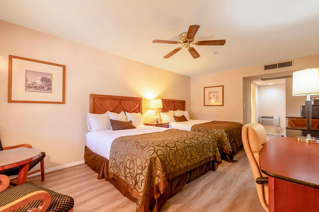 Historic Coronado Motor Hotel by OYO