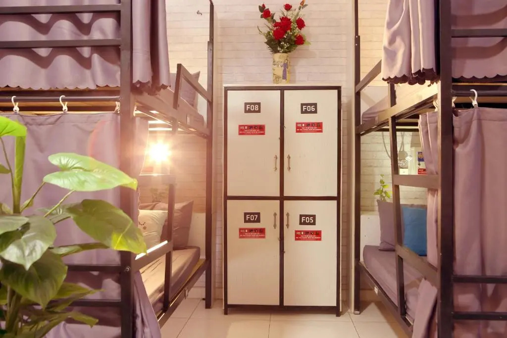 S Phuot Airport Hostel