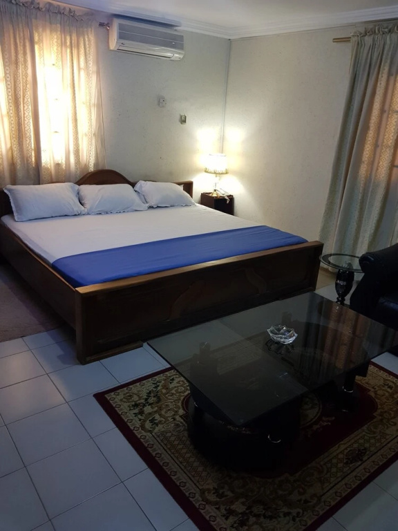 Dlor Suites Hotel