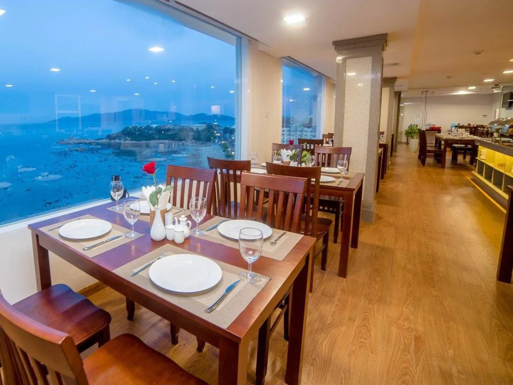 Truong Hotel
