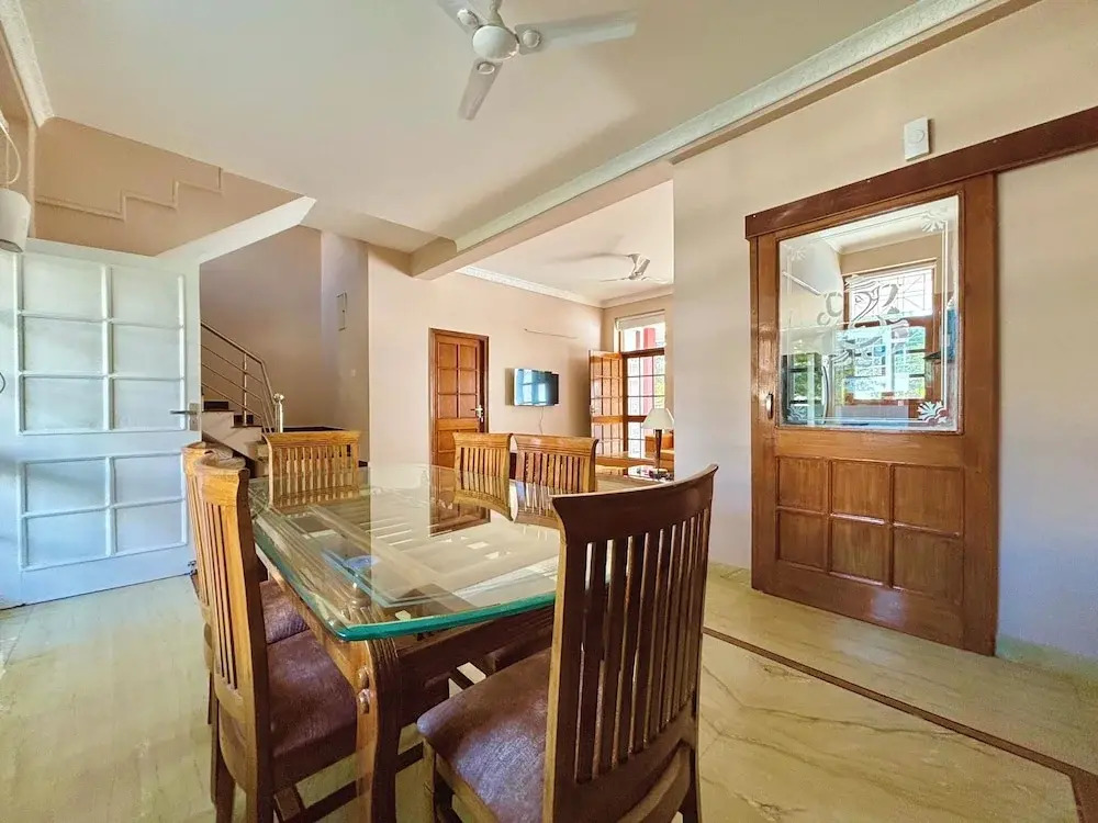 Luxury 4 Bedrooms Indepandent Villa