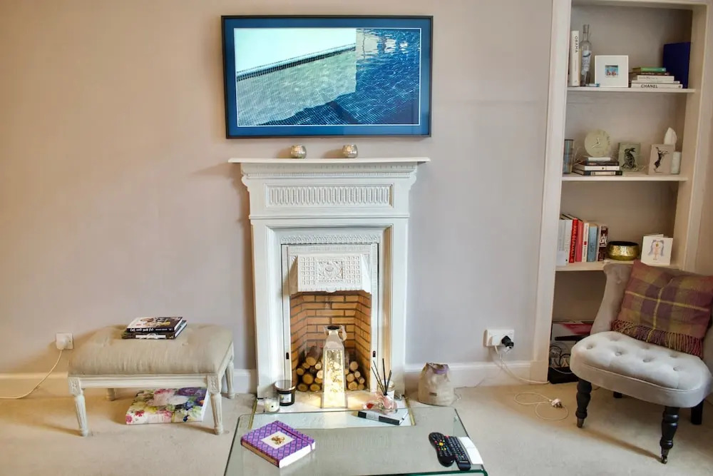 Traditional 1 Bedroom Stockbridge Home
