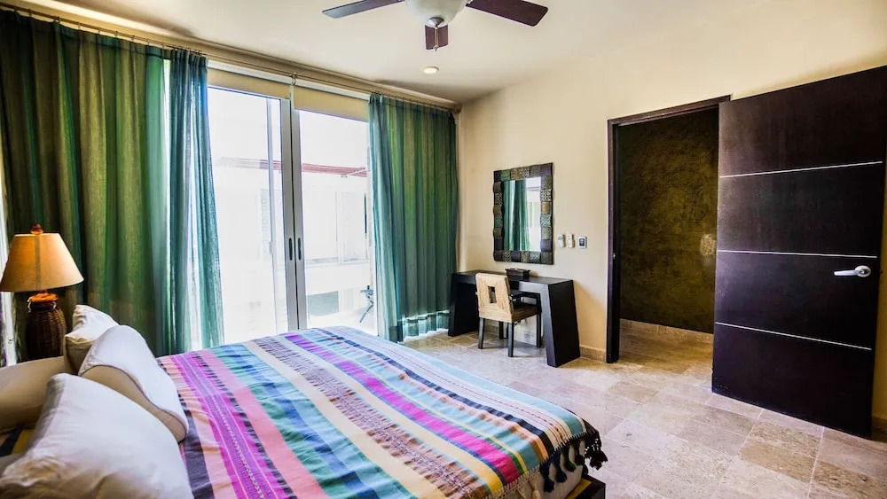 Playa Ge 303 A 2 Bedroom Condo
