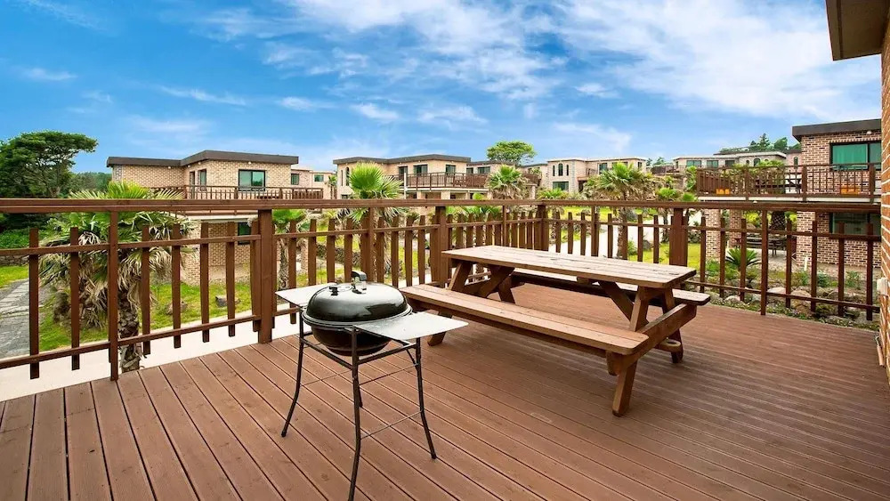 Seogwipo Sungsan Golden Village Pension