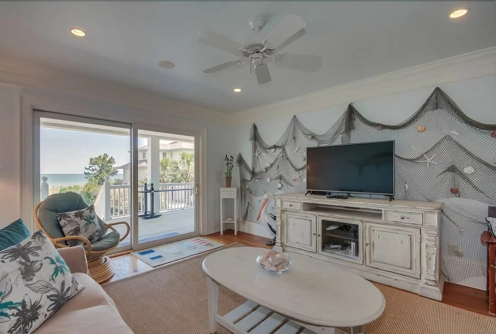 Blue Dolphin 6 Bedroom Home