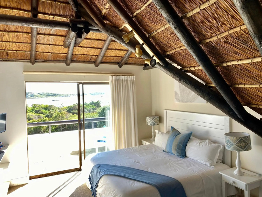 i-LOLLO Bed & Breakfast at the River Mouth