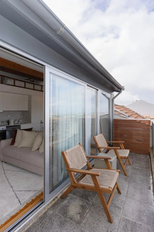 Liiiving in Porto - Mezzanine Delight Apartment