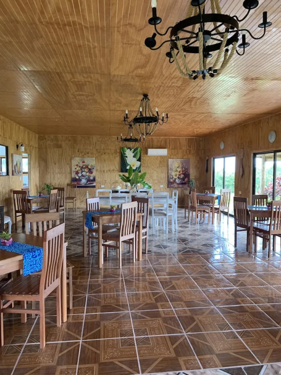 Teanehi Bed & Breakfast