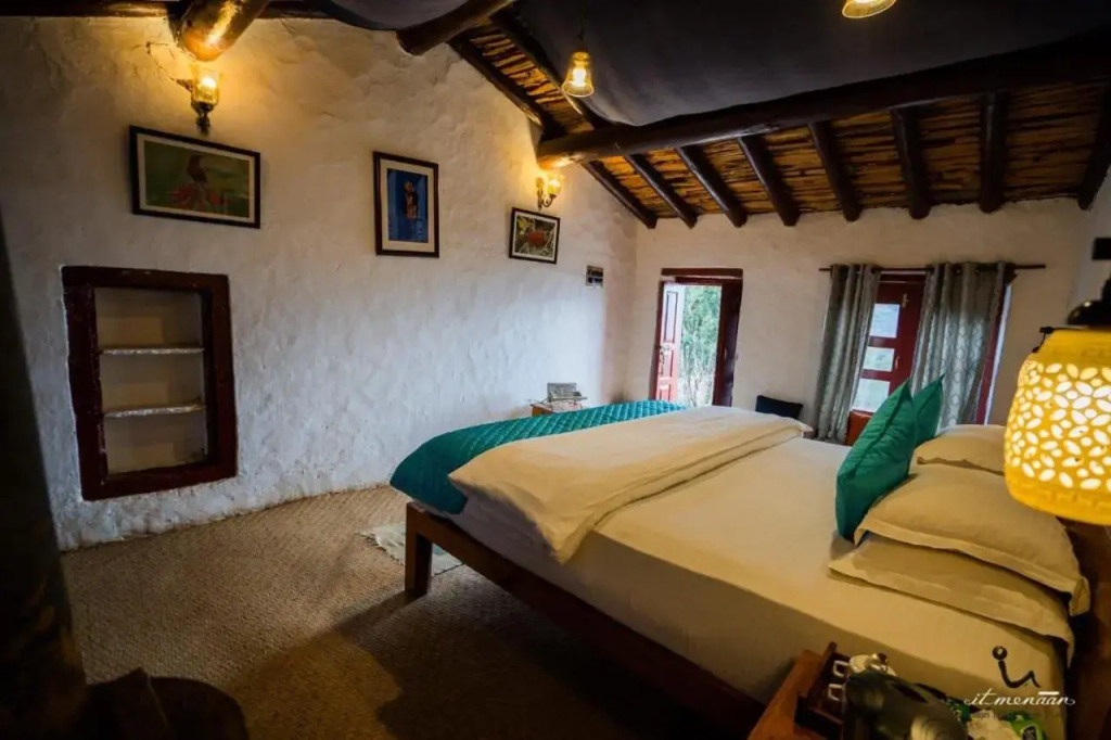 Itmenaan Estate, Binsar Himalayas