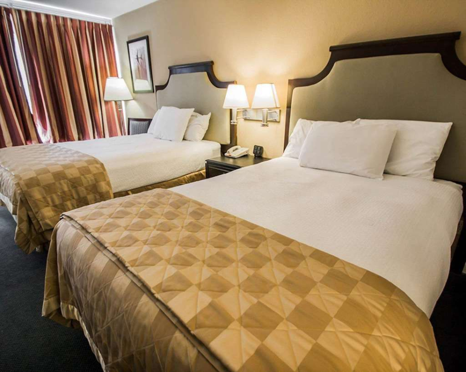 Rodeway Inn Near Florida Mall