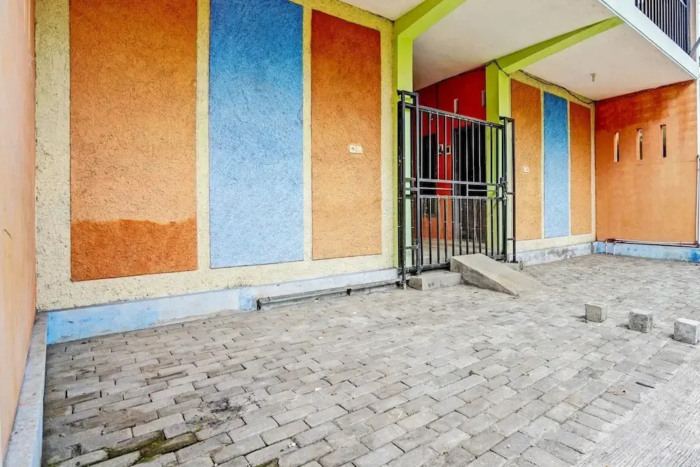 SPOT ON 92564 Kemangi Asri Kost