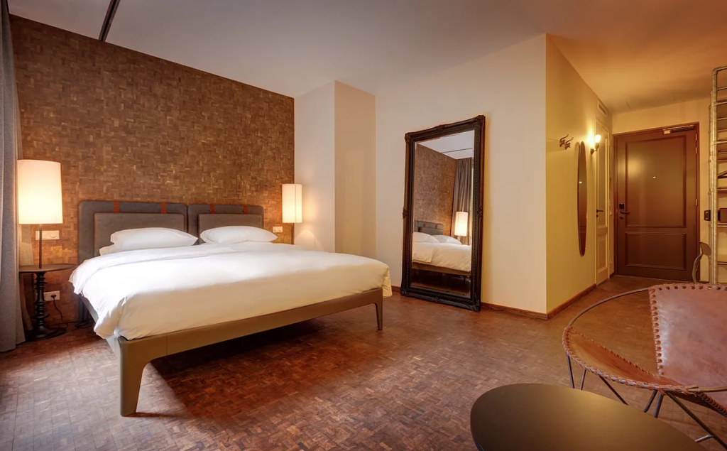 Hotel V Nesplein